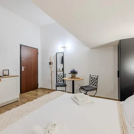 La Casa Dell Artigiano Πανσιόν Όλμπια