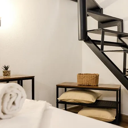 La Casa Dell Artigiano Ольбія